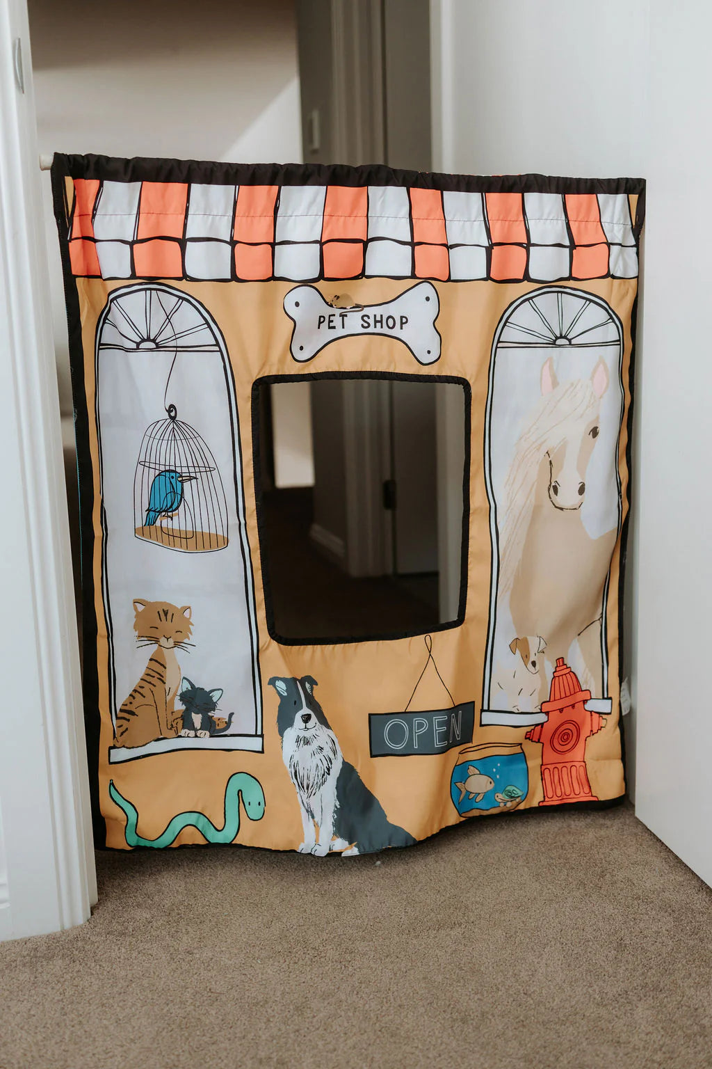 The Cozy Cube pet shop and veterinary clinic pretend play panel