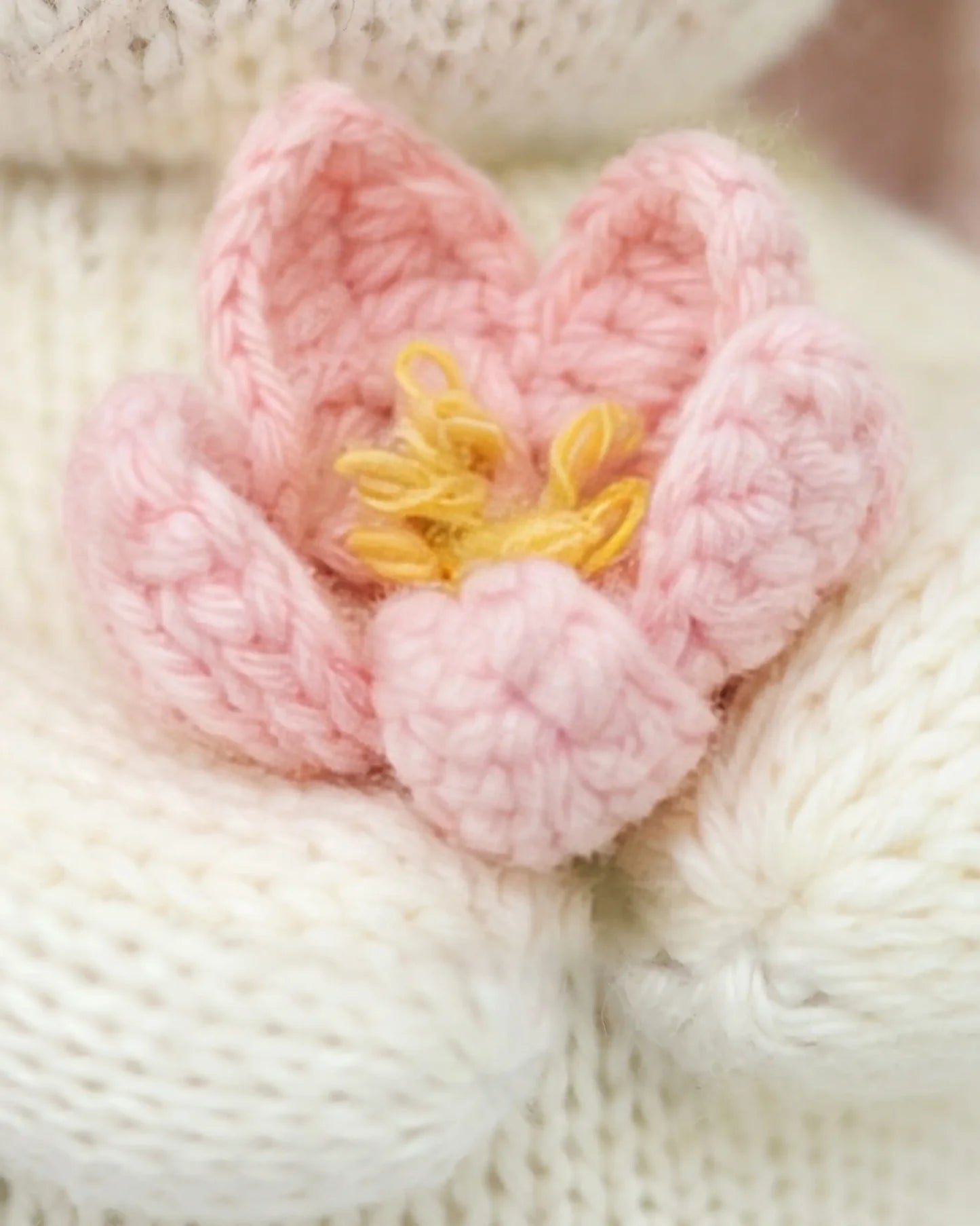Baby Bunny (blooming tulip) - Cuddle+Kind