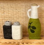 Salt & Pepper Felt Shakers Set - Playtisserie