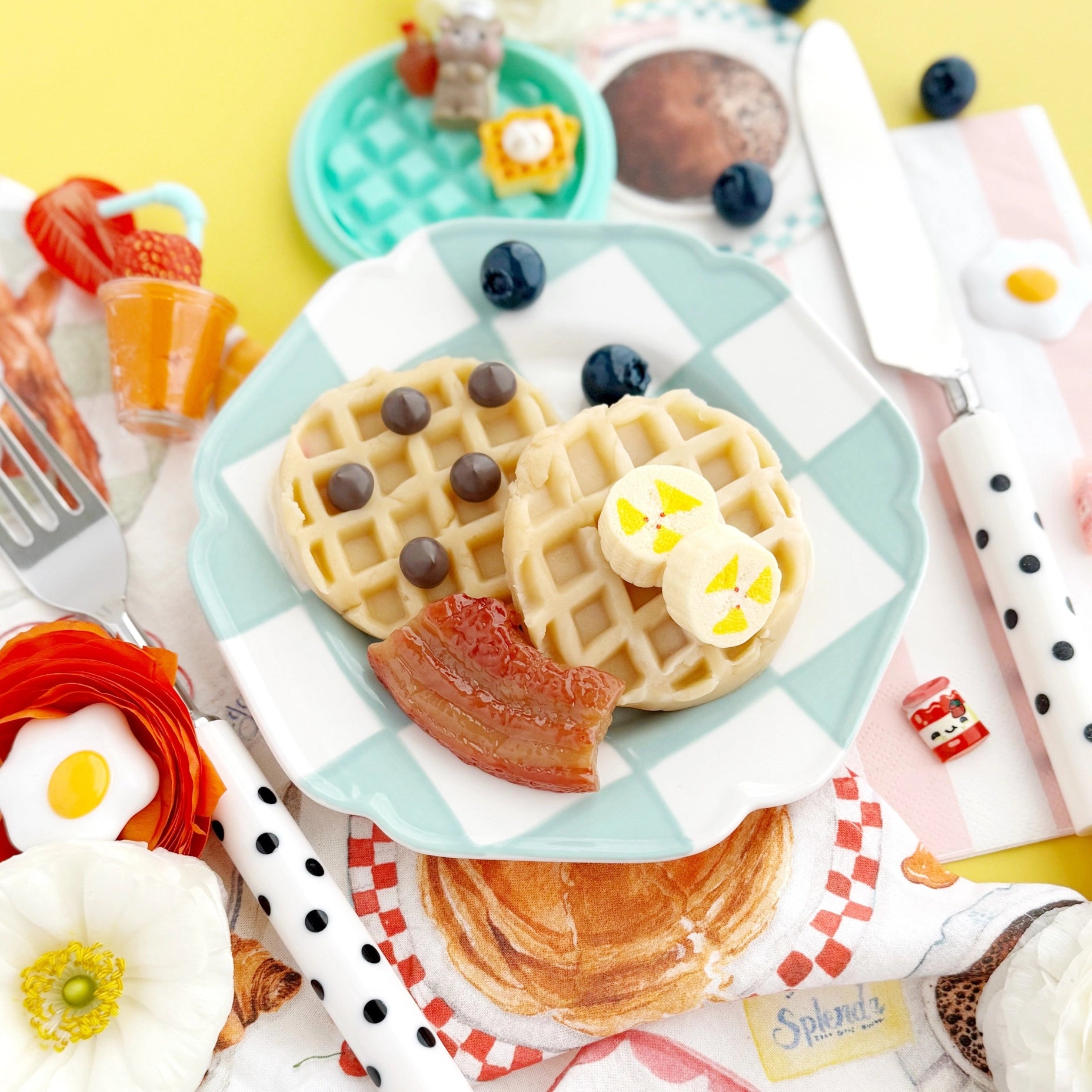 Sunnyside Diner Breakfast Playdough Kit - Earth Grown KidDoughs