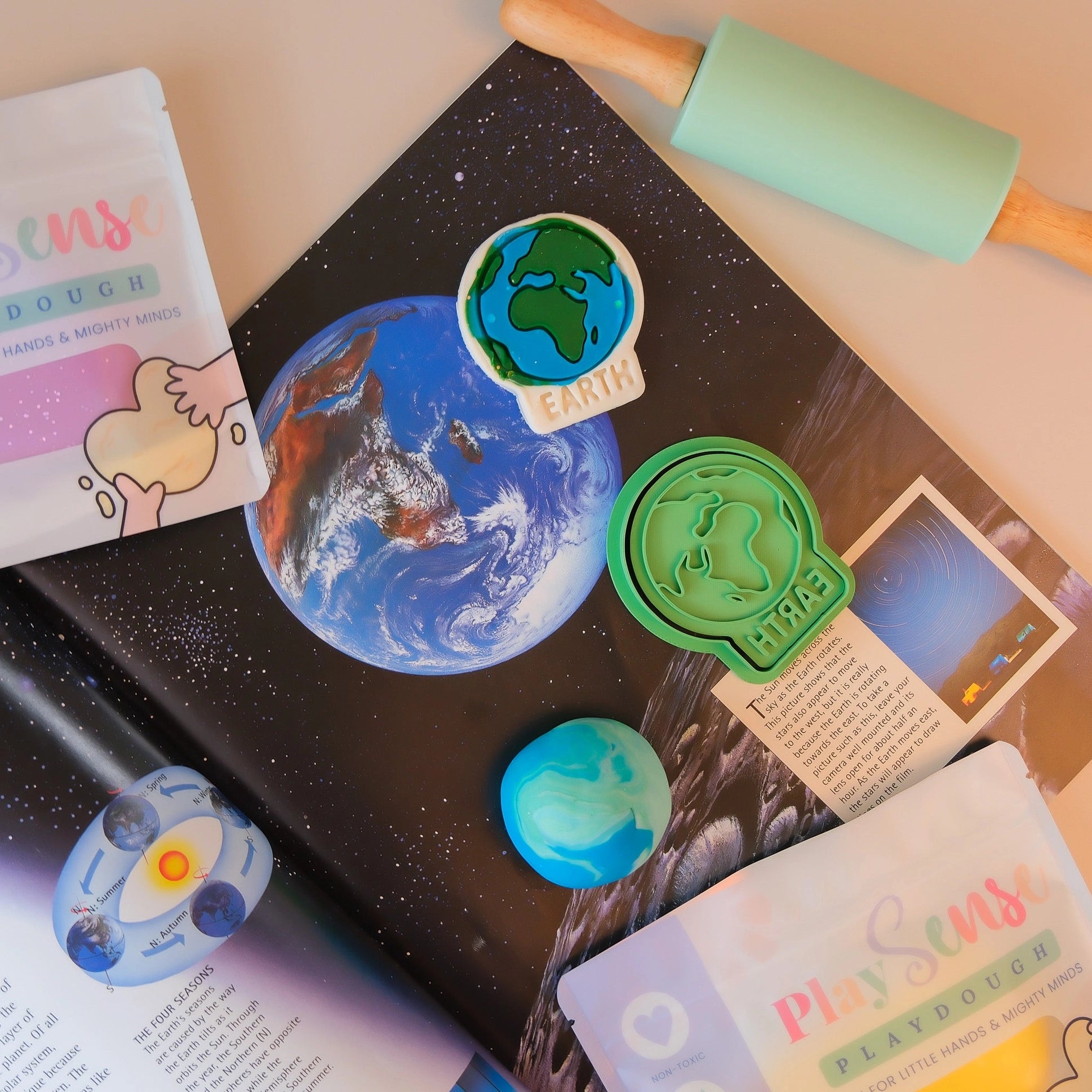 Earth Planet Stamp & Cutter - Playsense