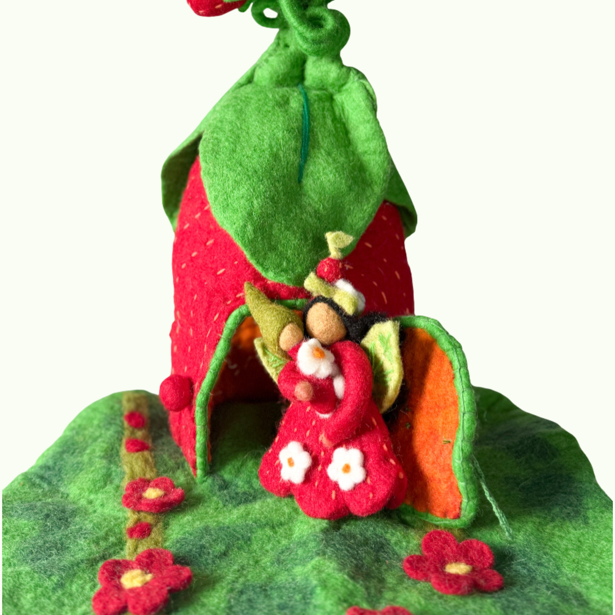 Strawberry Leaf Felt Fairy Home – Himalayan Felt Co