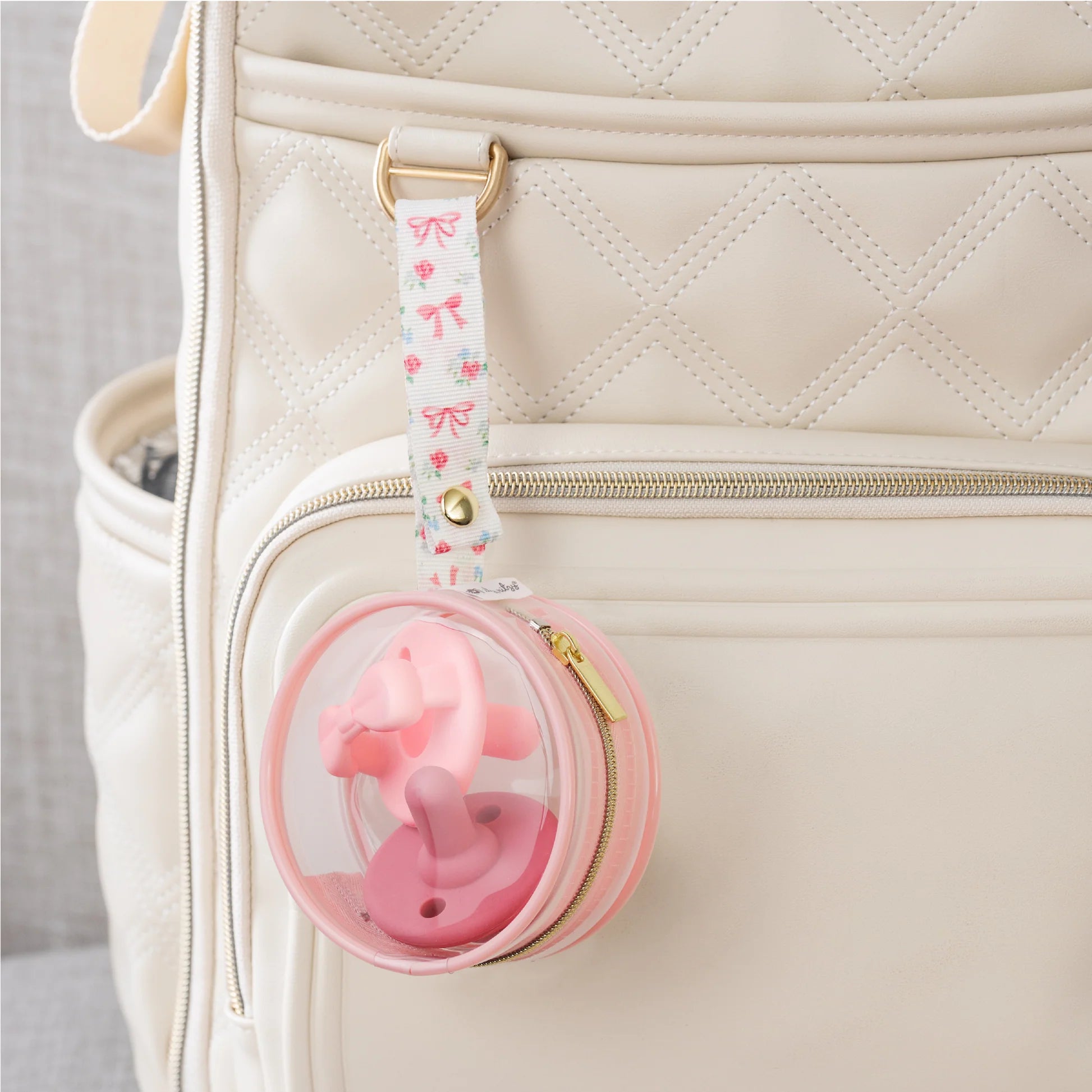 Bow Pacifier Case - Itzy Ritzy