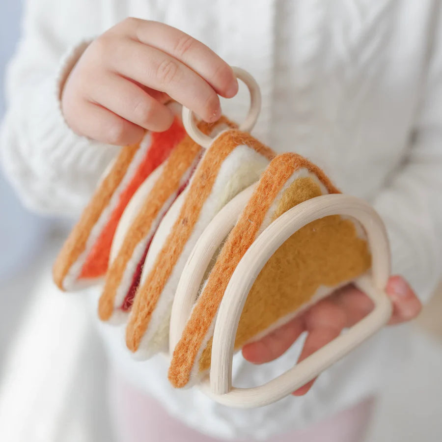 Felt Toast Slices + Rack - Juni Moon