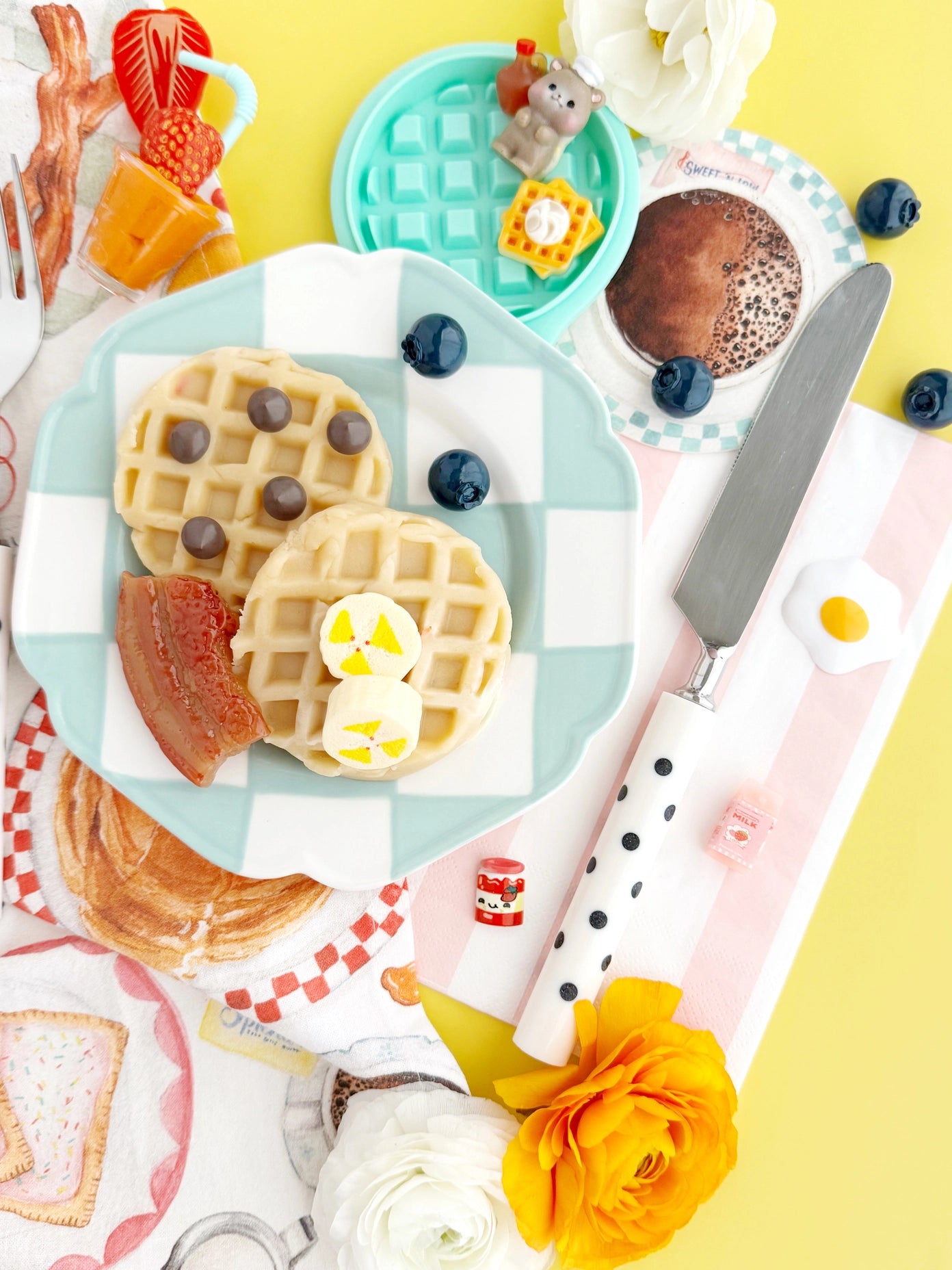 Sunnyside Diner Breakfast Playdough Kit - Earth Grown KidDoughs