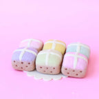 Felt hot cross buns set of 6 pastel toy food for pretend bakery, market stall and café play