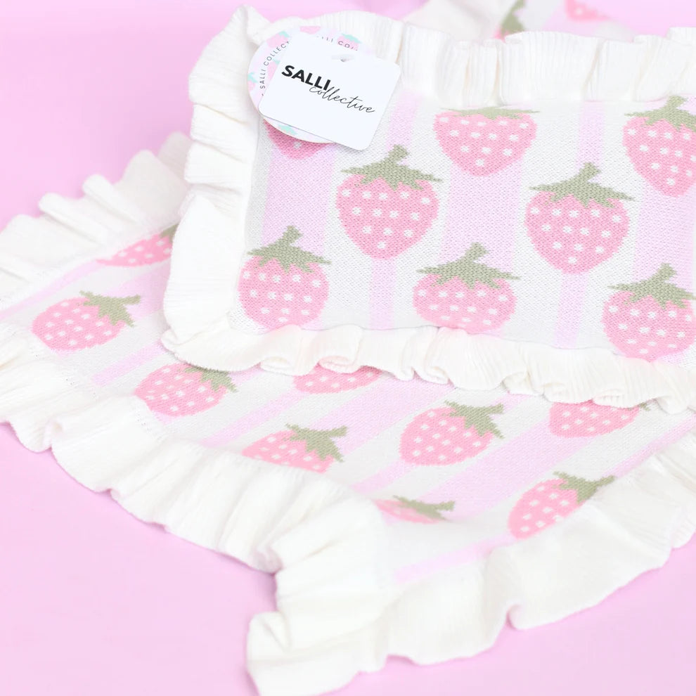 Strawberry Doll Bedding Set - SALLI Collective