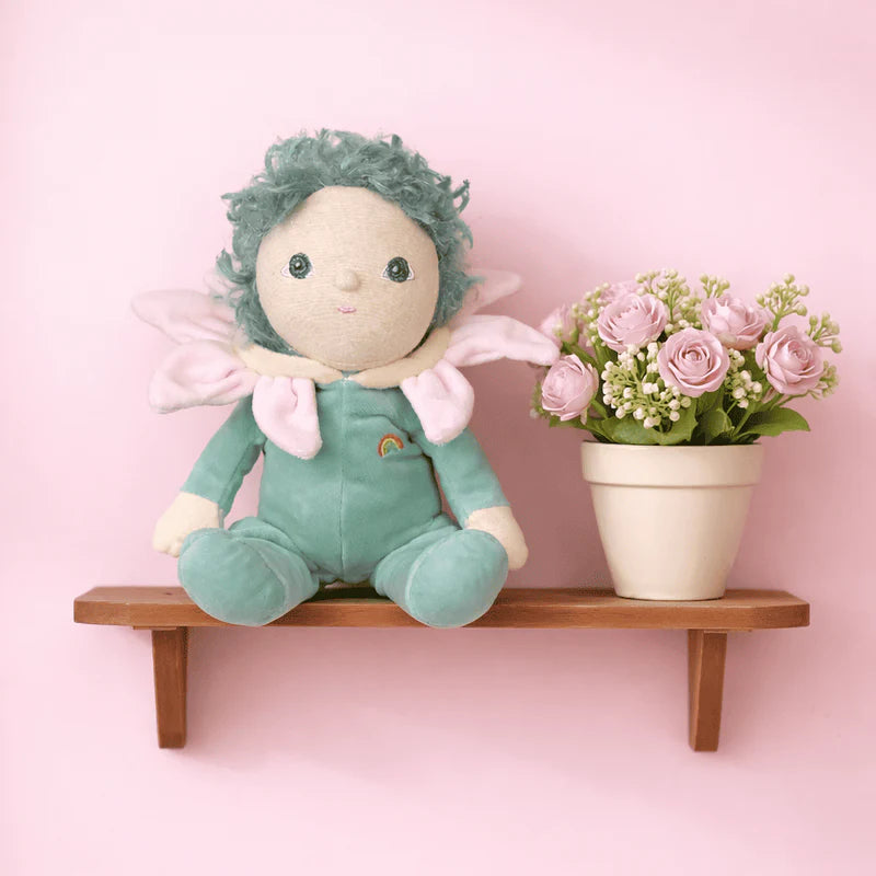 Olli Ella Lily Dinky Dinkum doll styled with flowers