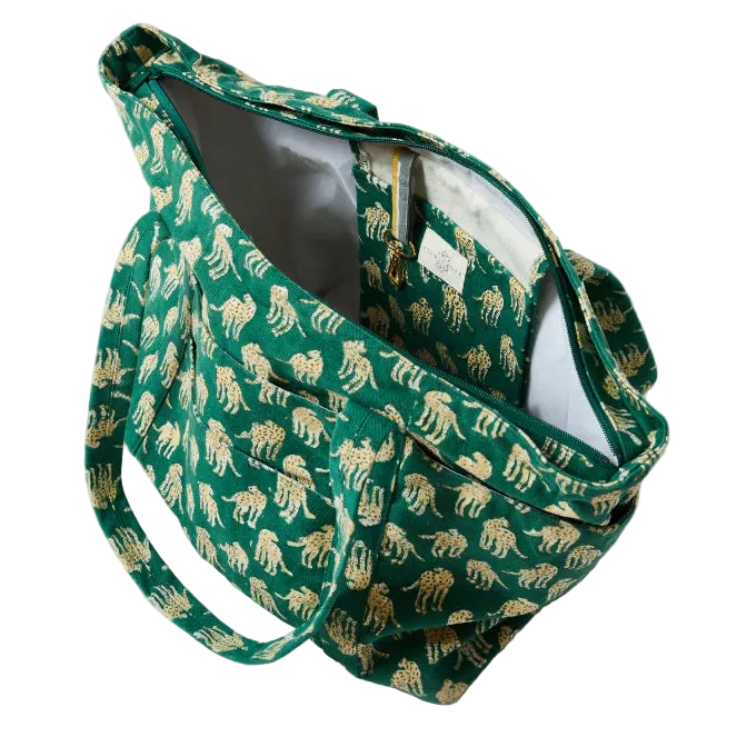 large carry bag for motherhood, travel and beach outings