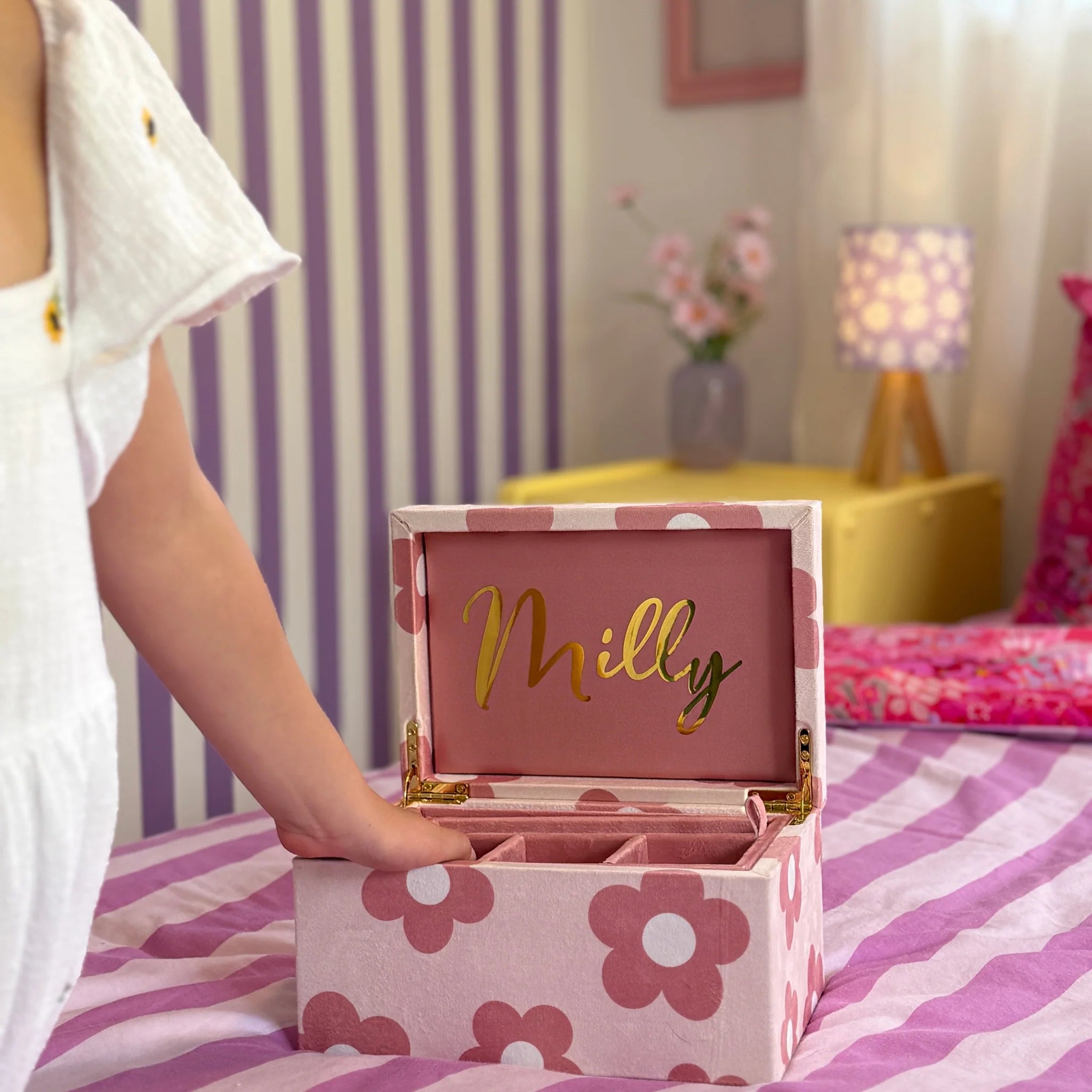 floral keepsake box for storing jewellery and small treasures