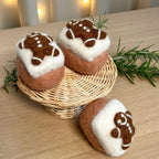 Felt Gingerbread Cake - Playtisserie
