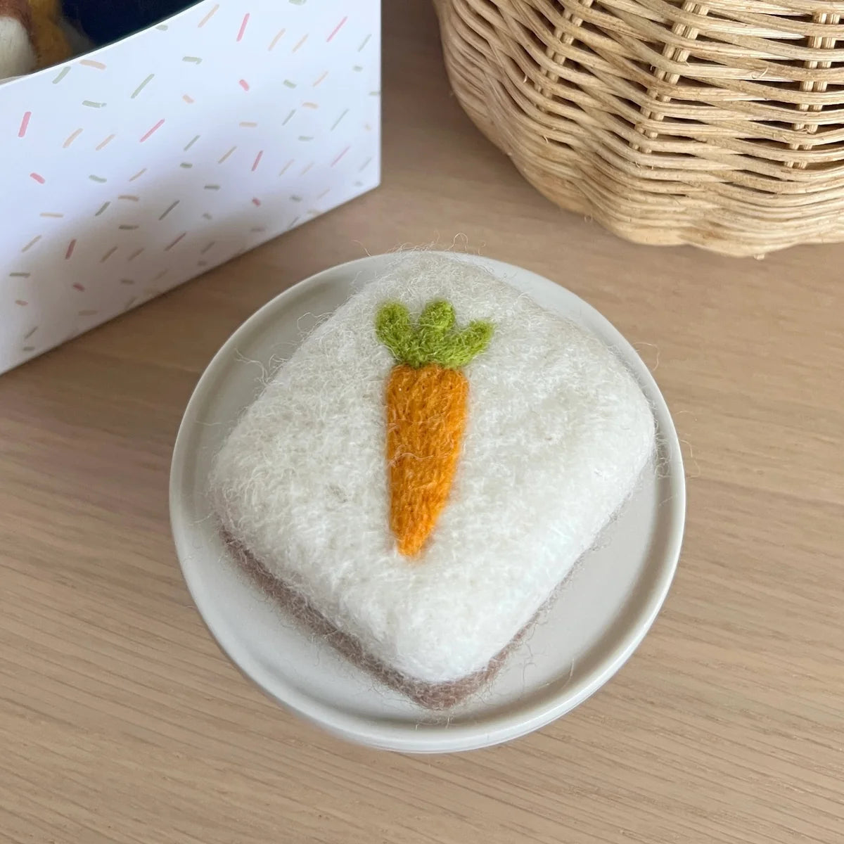 Felt Carrot Cake - Playtisserie