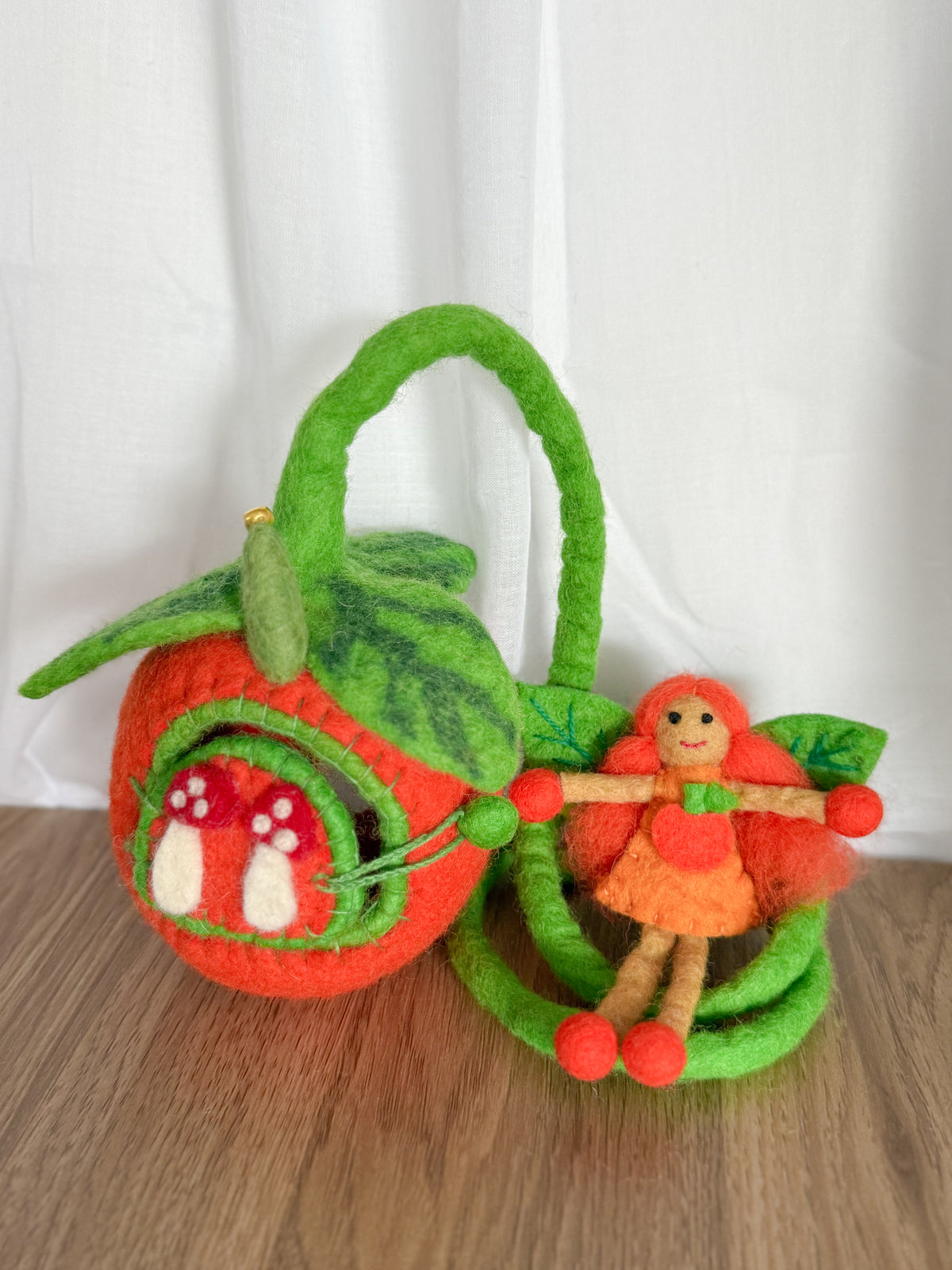 Pumpkin Fairy Pod – Himalayan Felt Co