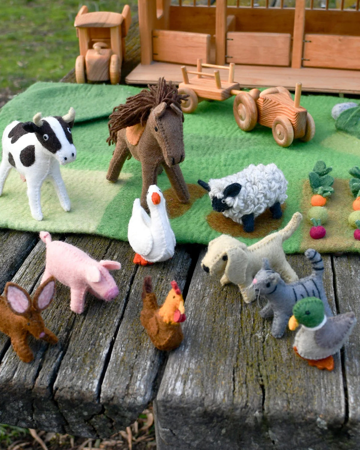 Felt Farm Animals (Set of 10) - Tara Treasures