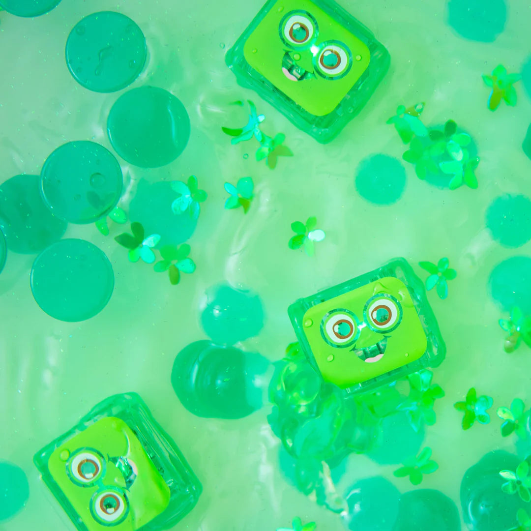 Jellystone Designs Glo Pal Cube Pippa green sensory bath cubes
