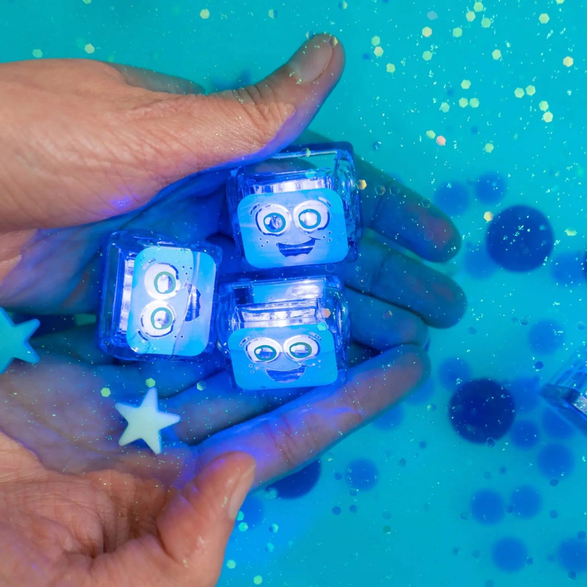 Blair Blue Glo Pal Character Light Up Cubes - Jellystone Designs