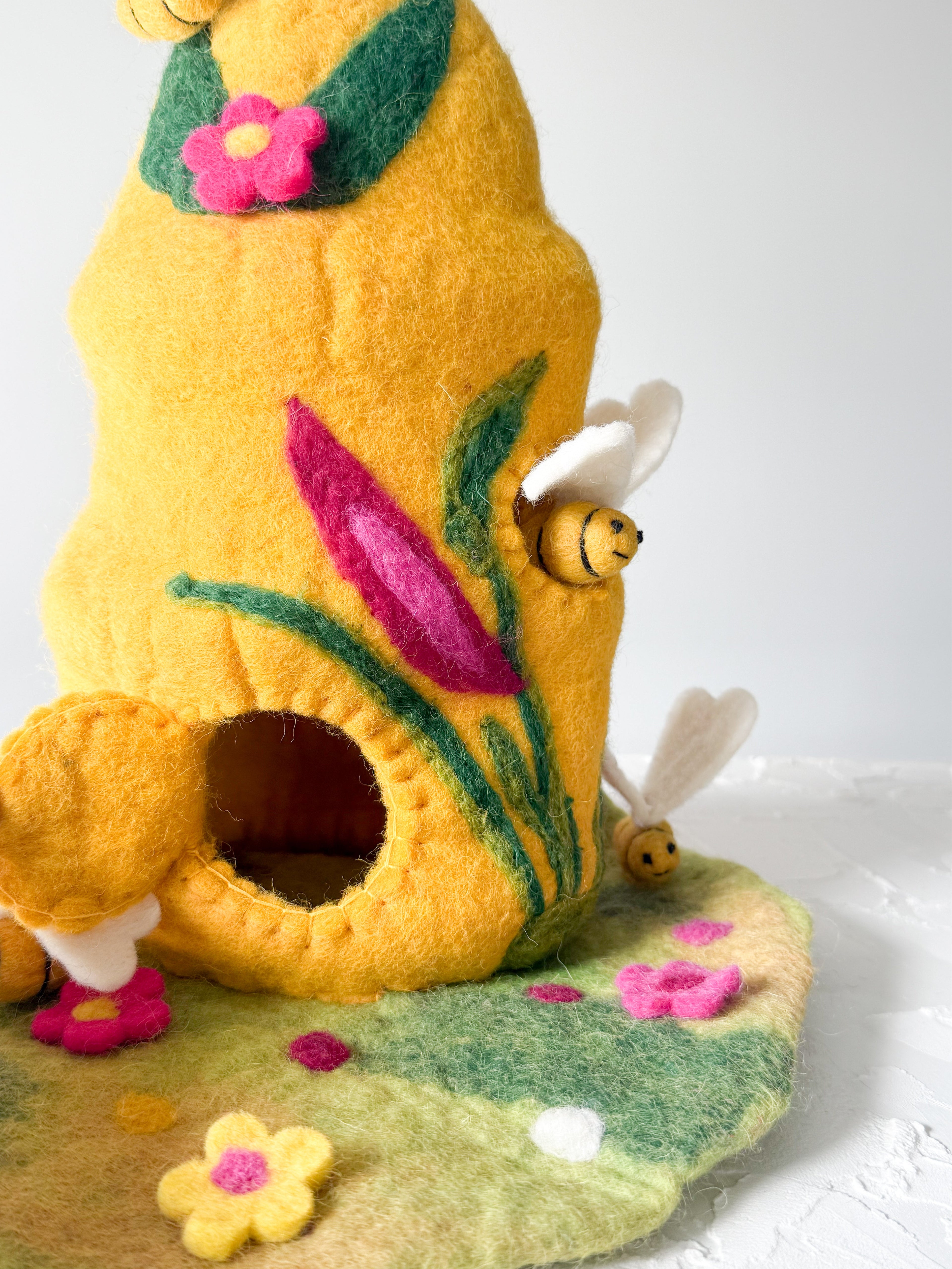Honeybee Fairy Home & Bees – Himalayan Felt Co