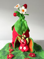 Strawberry Leaf Felt Fairy Home – Himalayan Felt Co