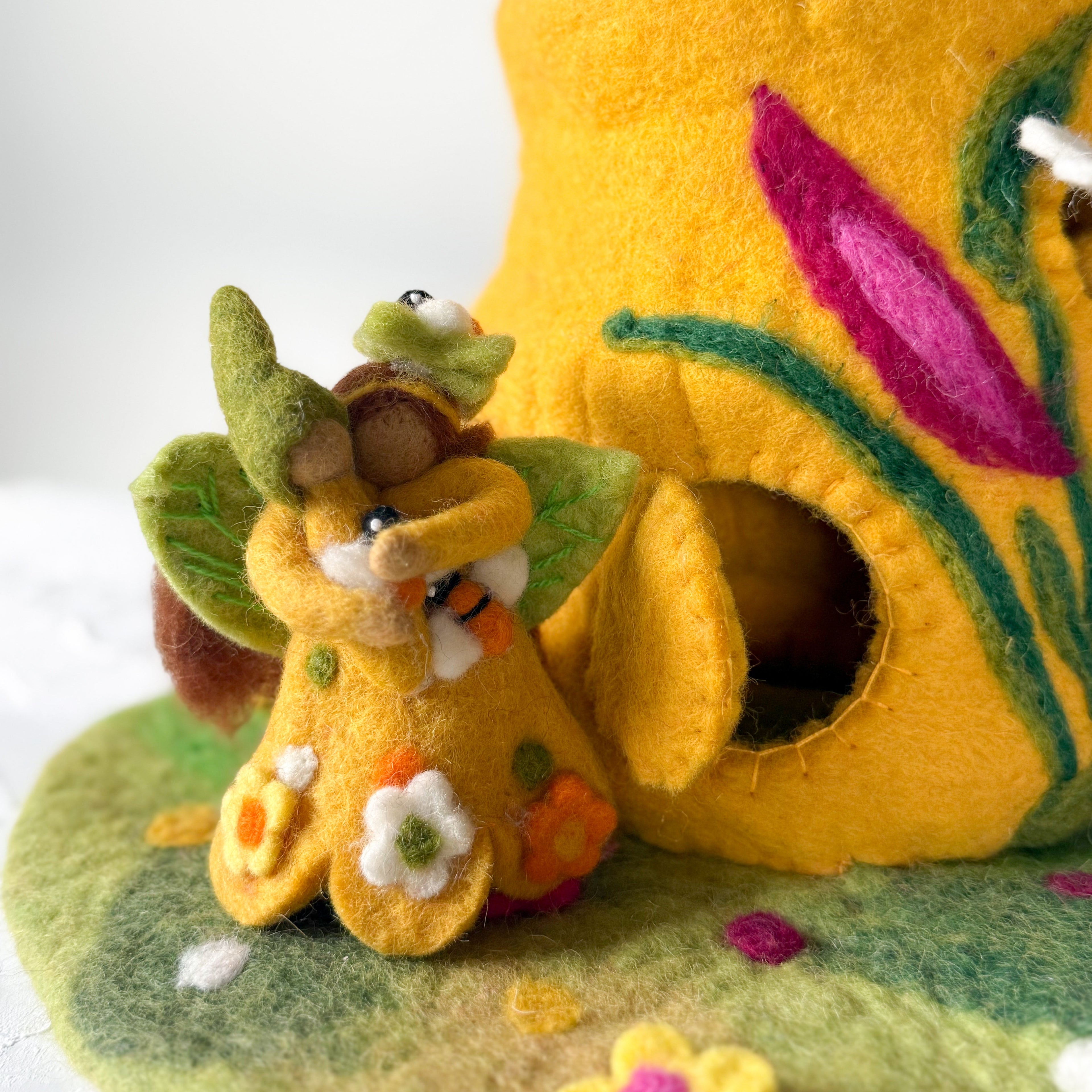 Honeybee Fairy Mother & Baby – Himalayan Felt Co