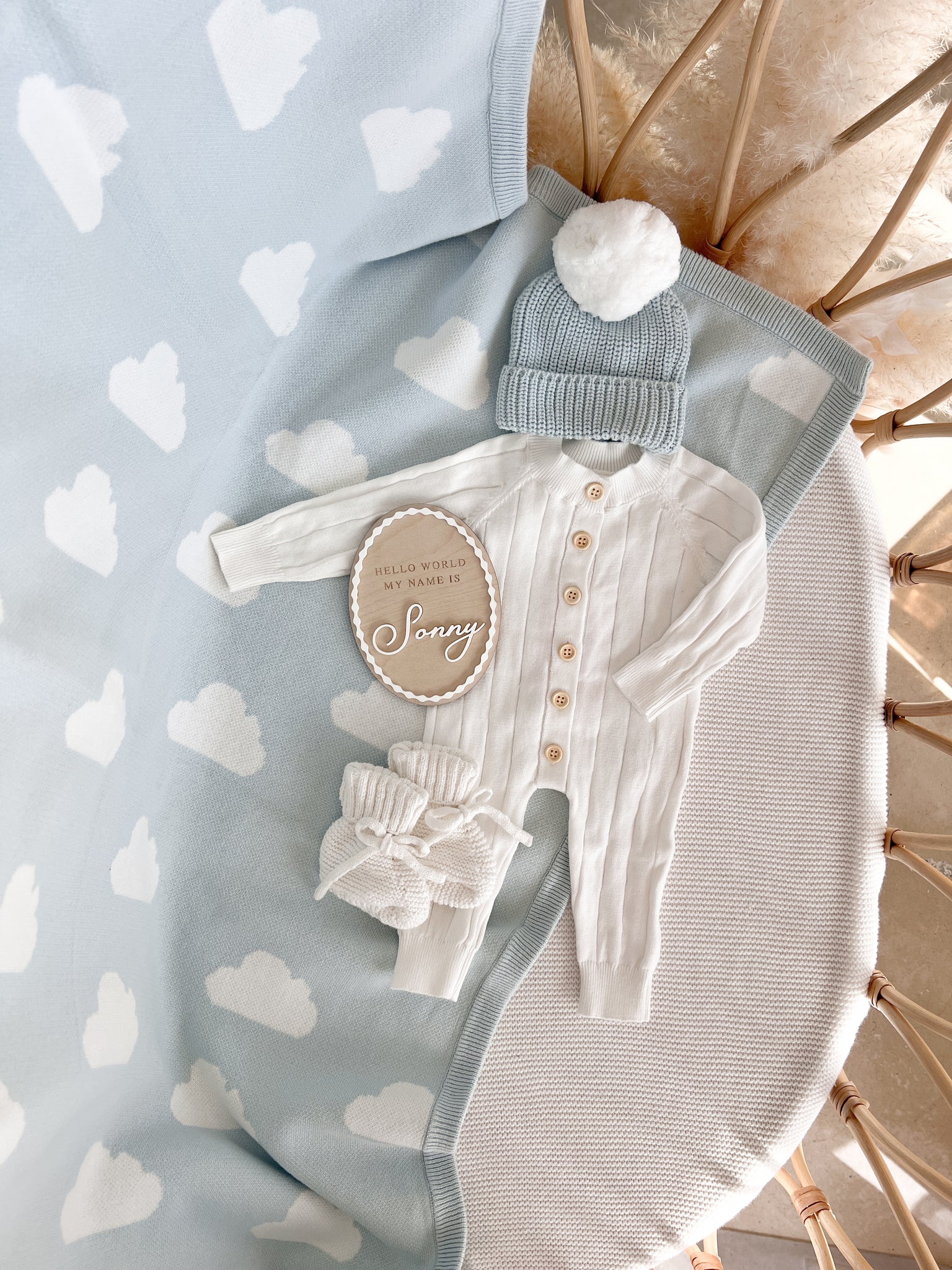 Heirloom Poppy Frill Knit Blanket | Little Dreamer