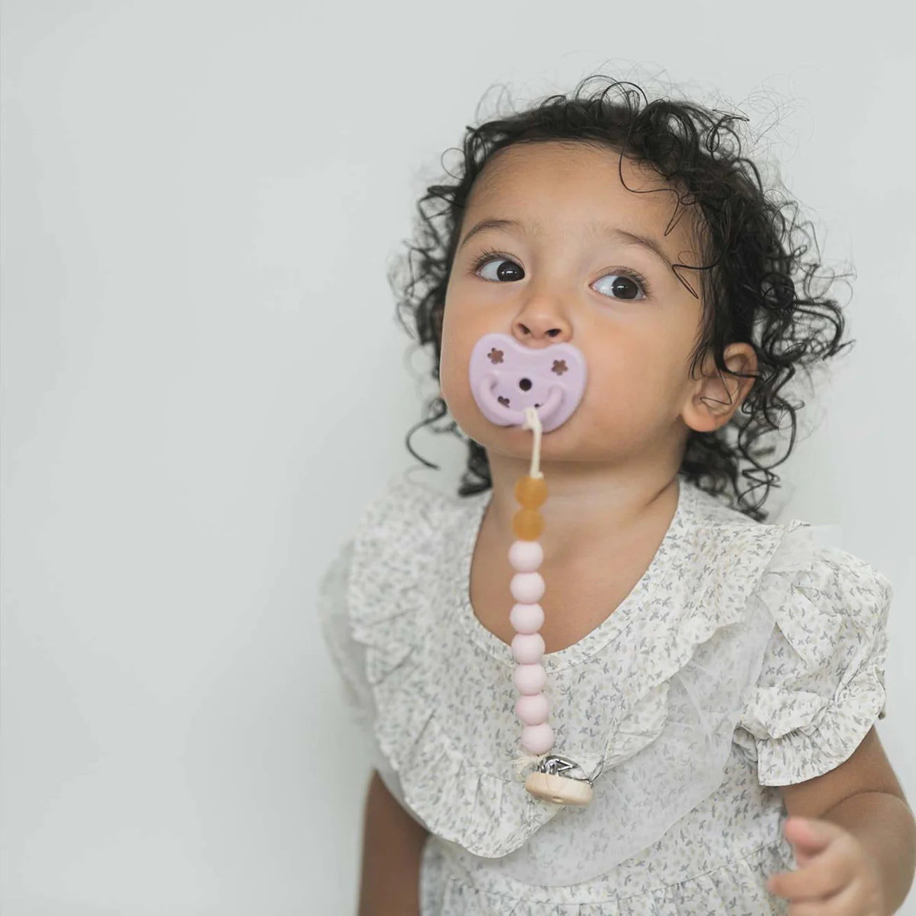 Natural Rubber Pacifier Holder