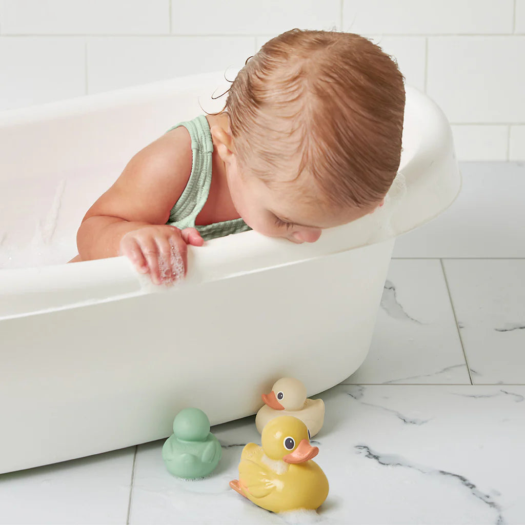 Itzy Ducky Family Bath Toy Set - Itzy Ritzy