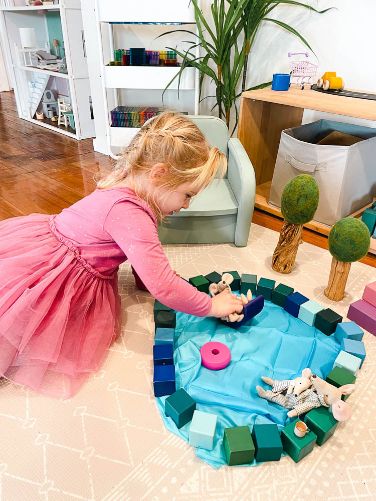 Winter Play Silk - Play Silkies