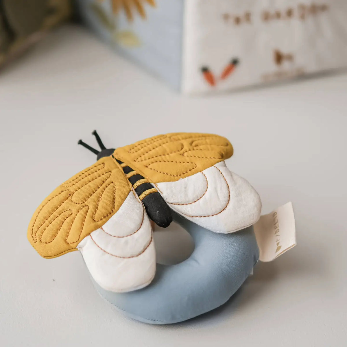 Bumblebee Rattle - Fabelab