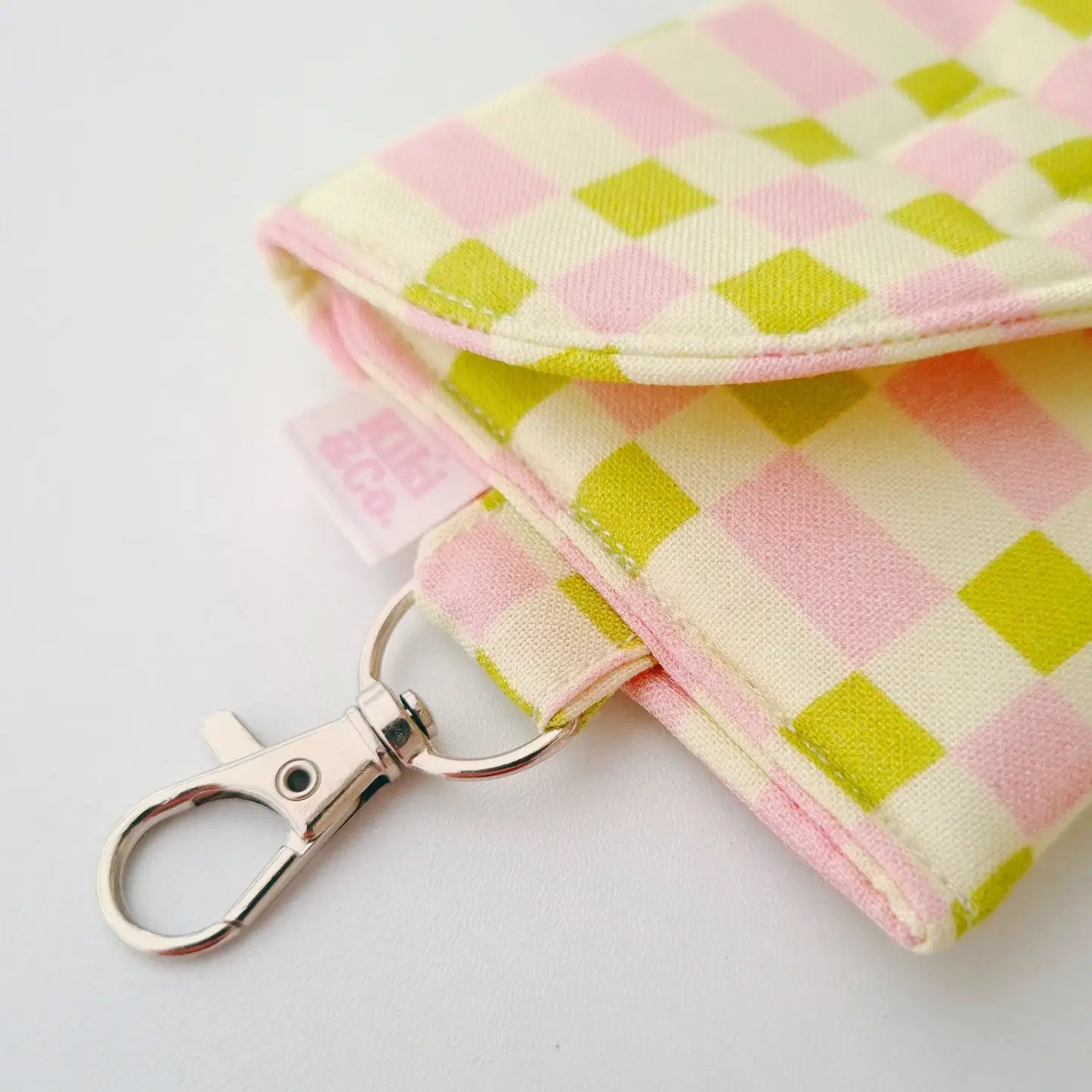 Earbud Pouch | Checkered
