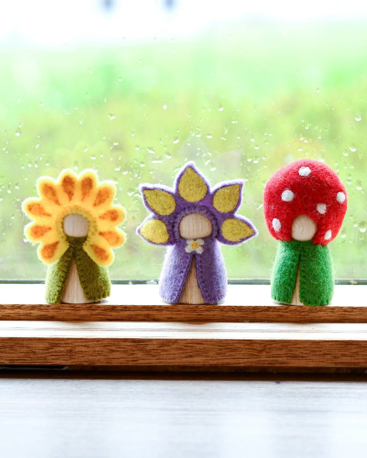 Floral Felt Peg Doll Set - Tara Treasures
