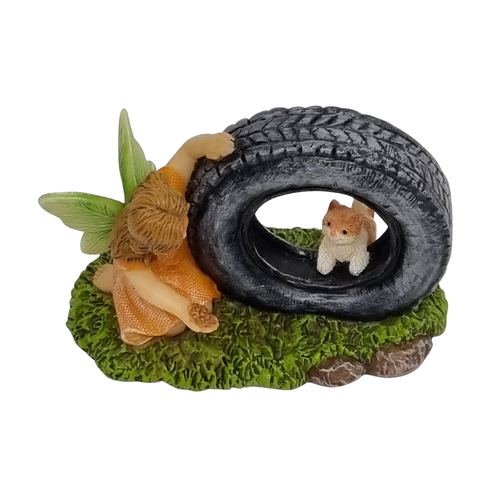 Fairy Zoe & Kitten - Fairy Garden