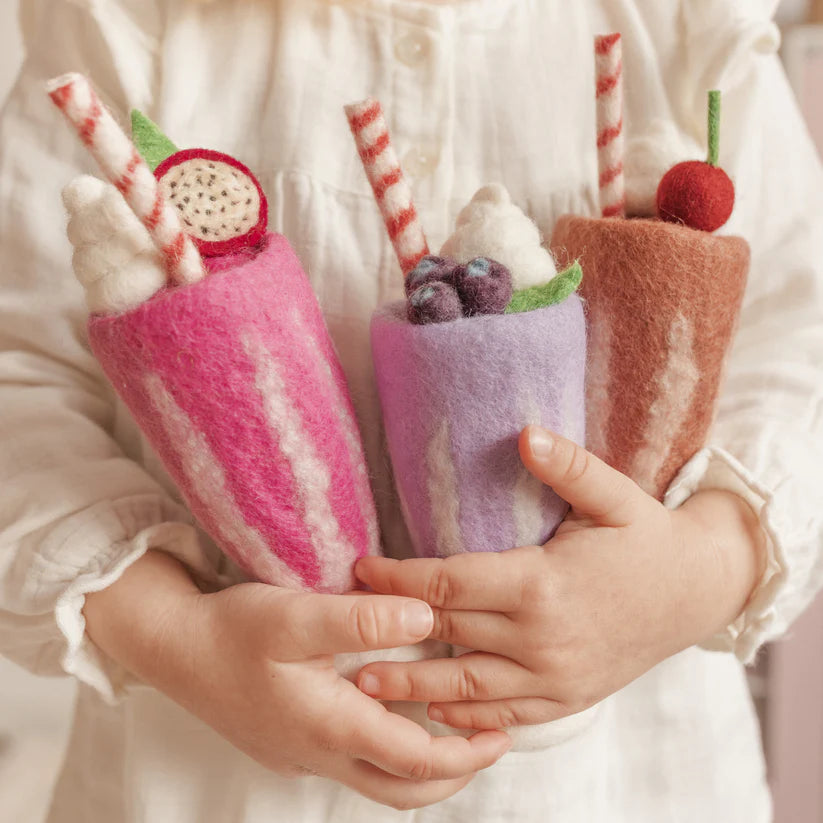 felt blueberry smoothie, dragonfruti smoothie, cherry choc milkshake toy handmade wool pretend play drink Juni Moon