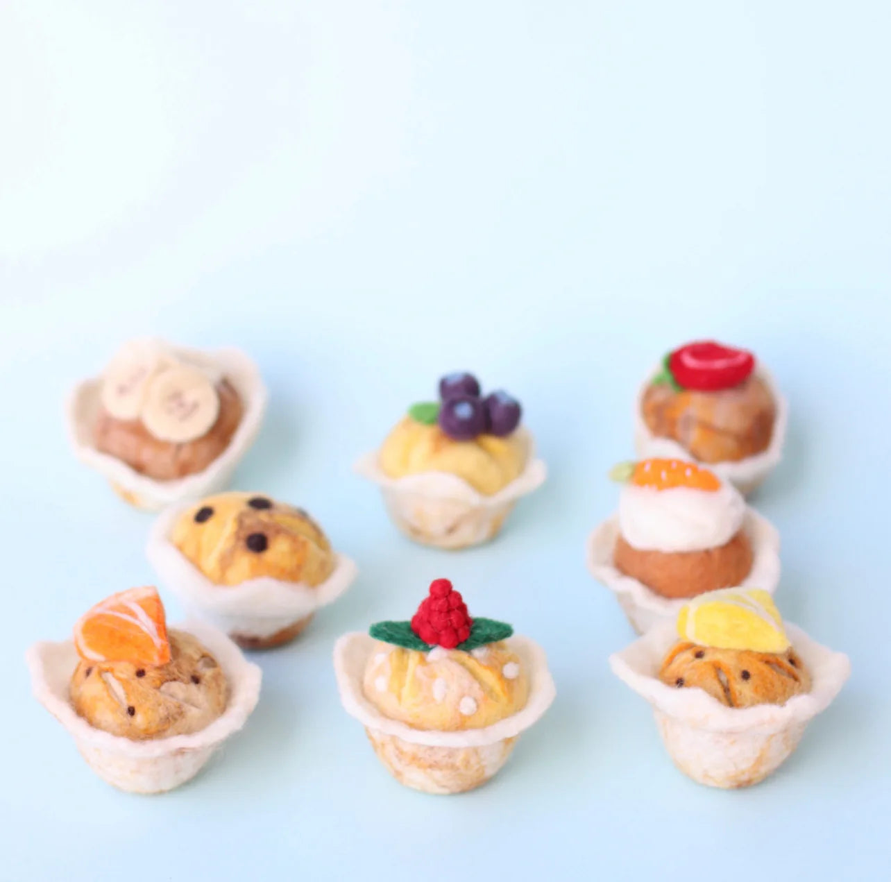 felt raspberry white chocolate muffin, strawberry muffin, lemon poppyseed muffin, orange poppyseed muffin, blueberry muffin, carrot cake muffin, choc chip muffin toy handmade pretend play food bakery muffin