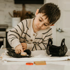 Portable pretend play kitchen set for children with foldable accessories