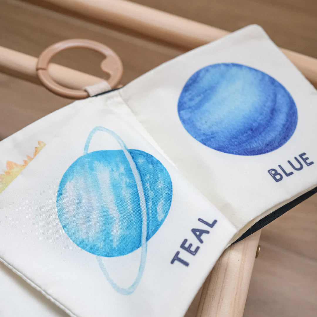 Early learning sensory cloth book