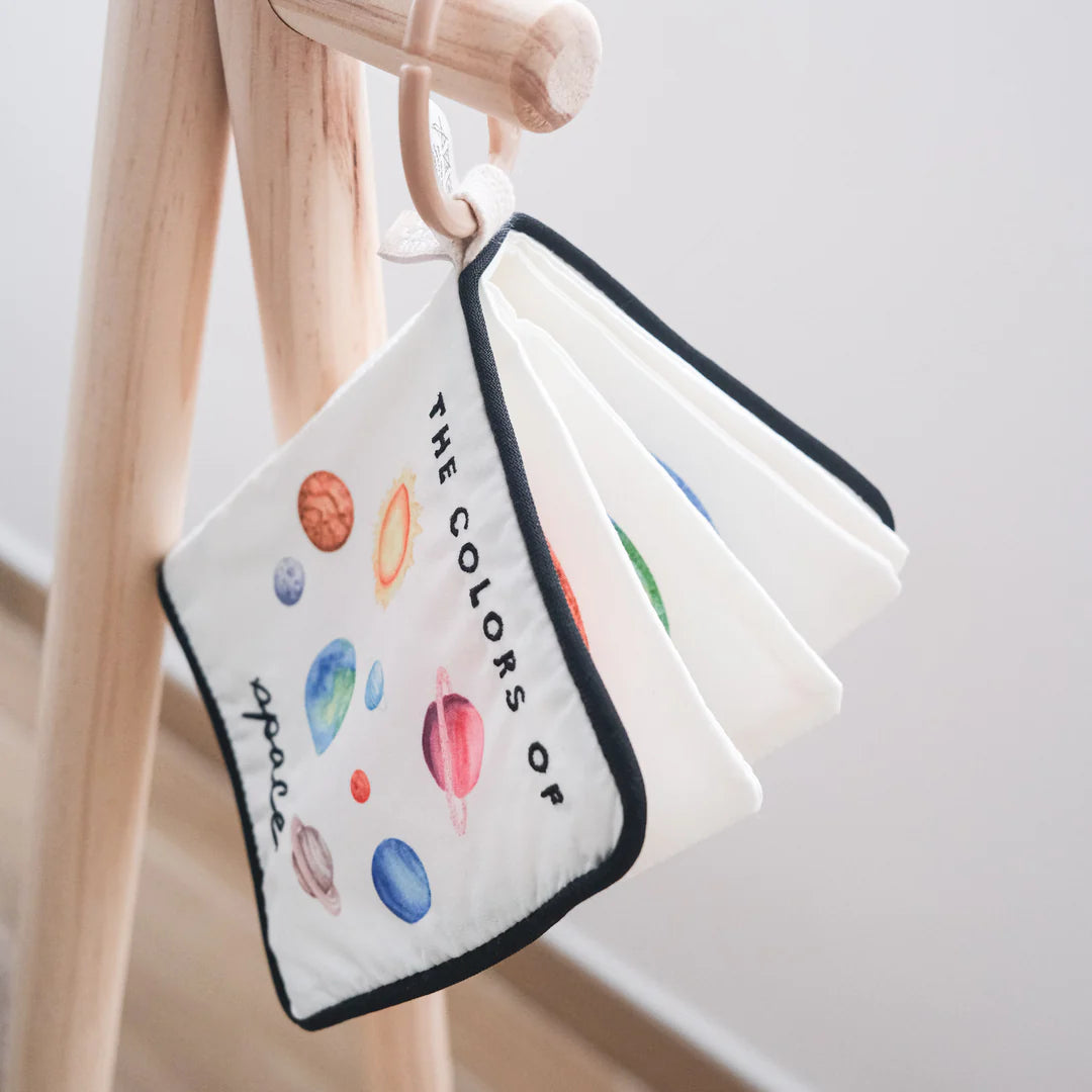 Space colours learning book for toddlers