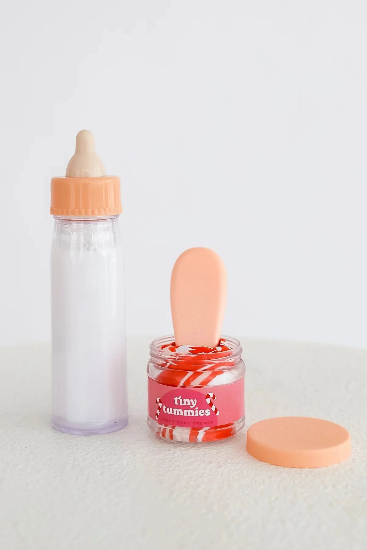 tiny harlow branded candy cane crunch christmas dolls food open with magic milk bottle 